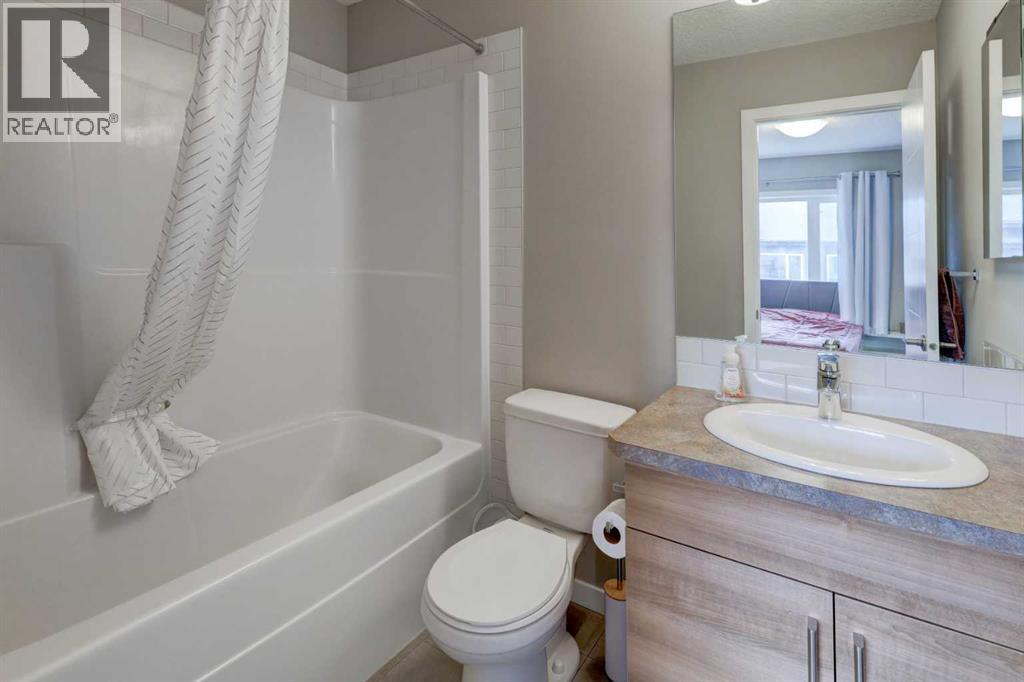 501 River Heights Drive, Cochrane