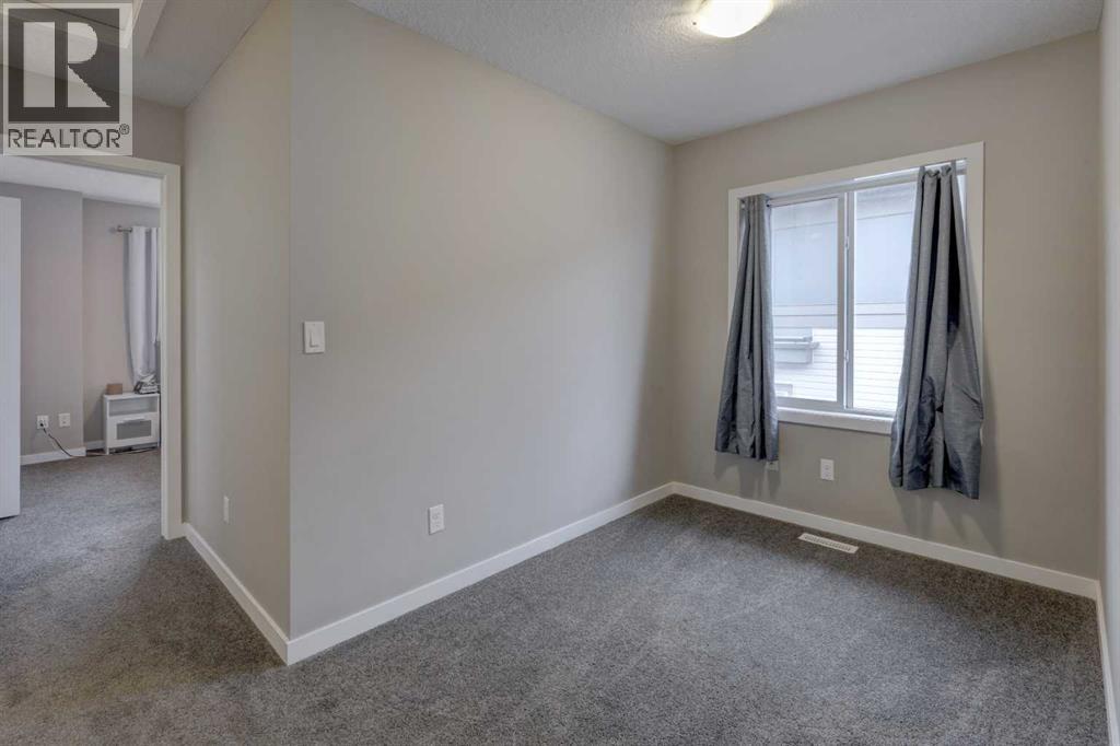 501 River Heights Drive, Cochrane