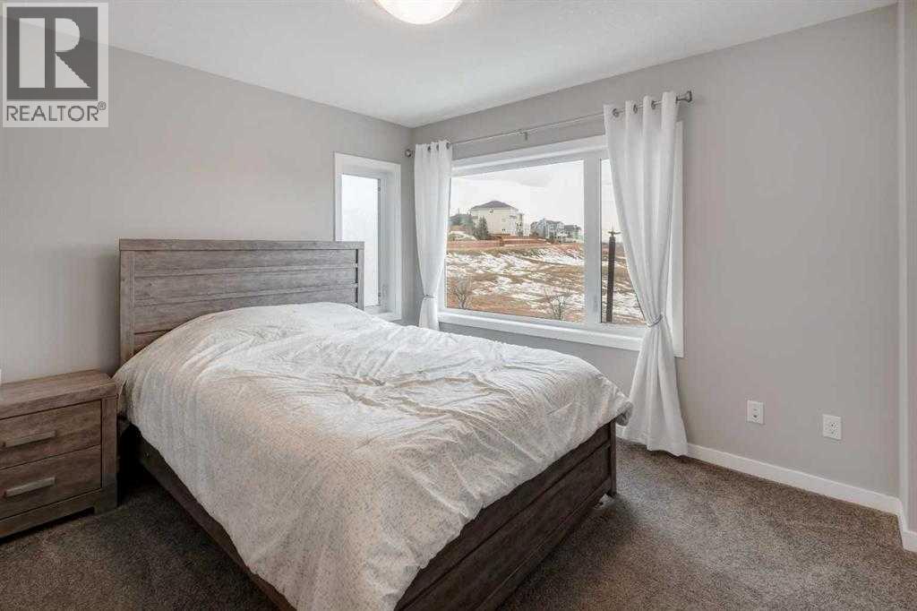 501 River Heights Drive, Cochrane