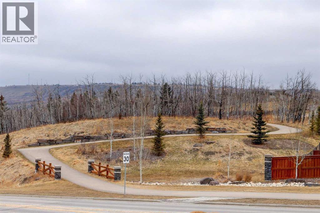 501 River Heights Drive, Cochrane