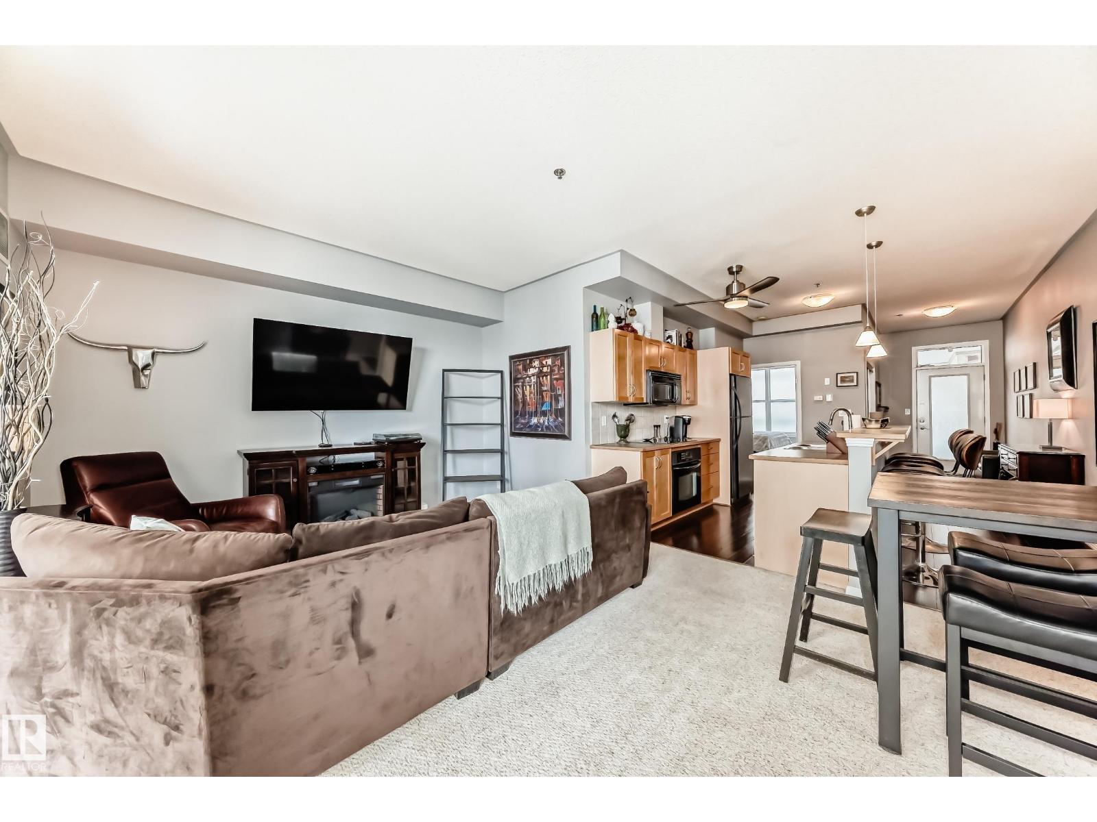 #350 4827 104A ST NW - 14