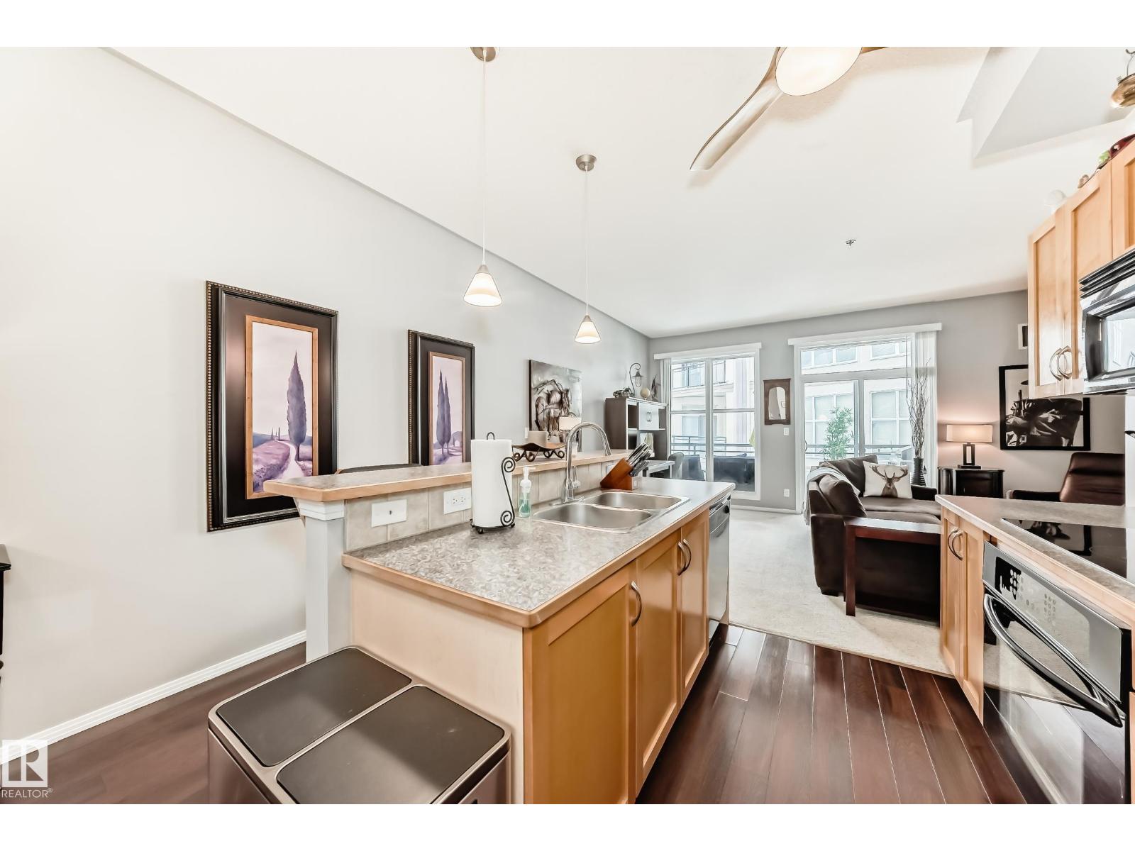 #350 4827 104A ST NW - 5