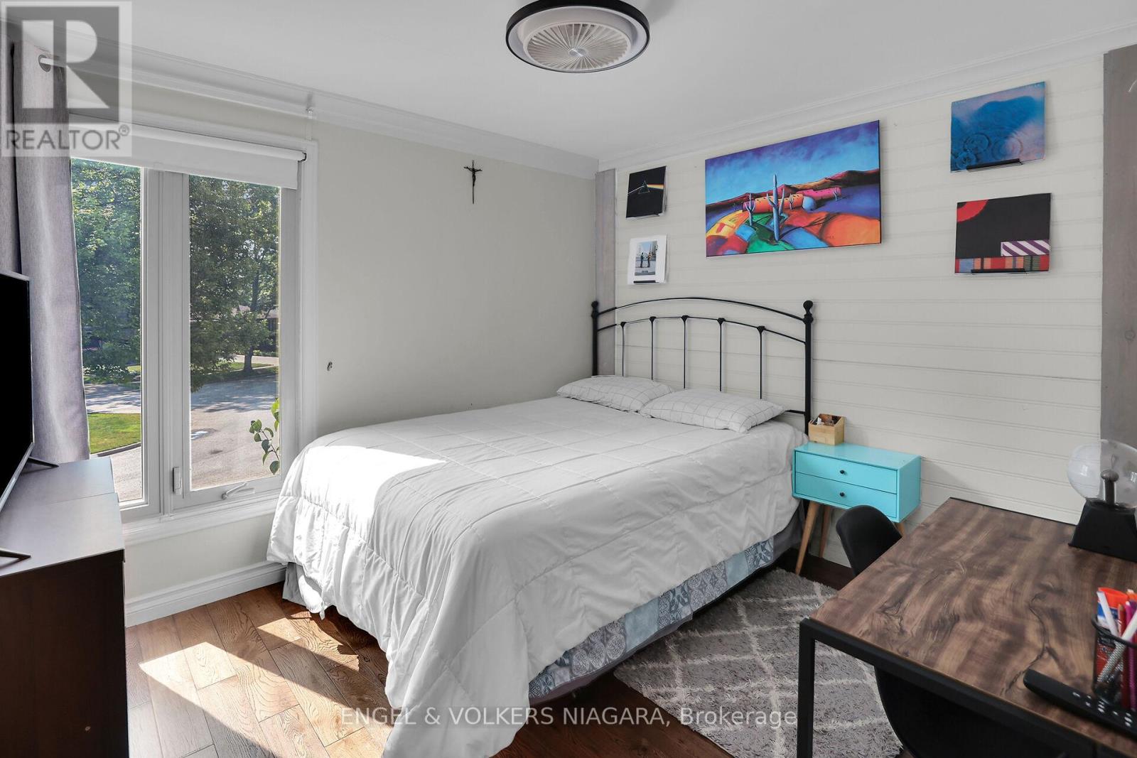 2459 NOELLA CRESCENT - 37