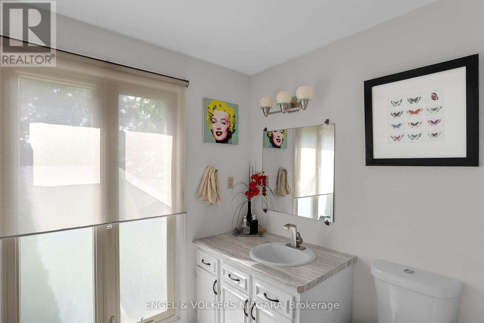 2459 NOELLA CRESCENT - 34