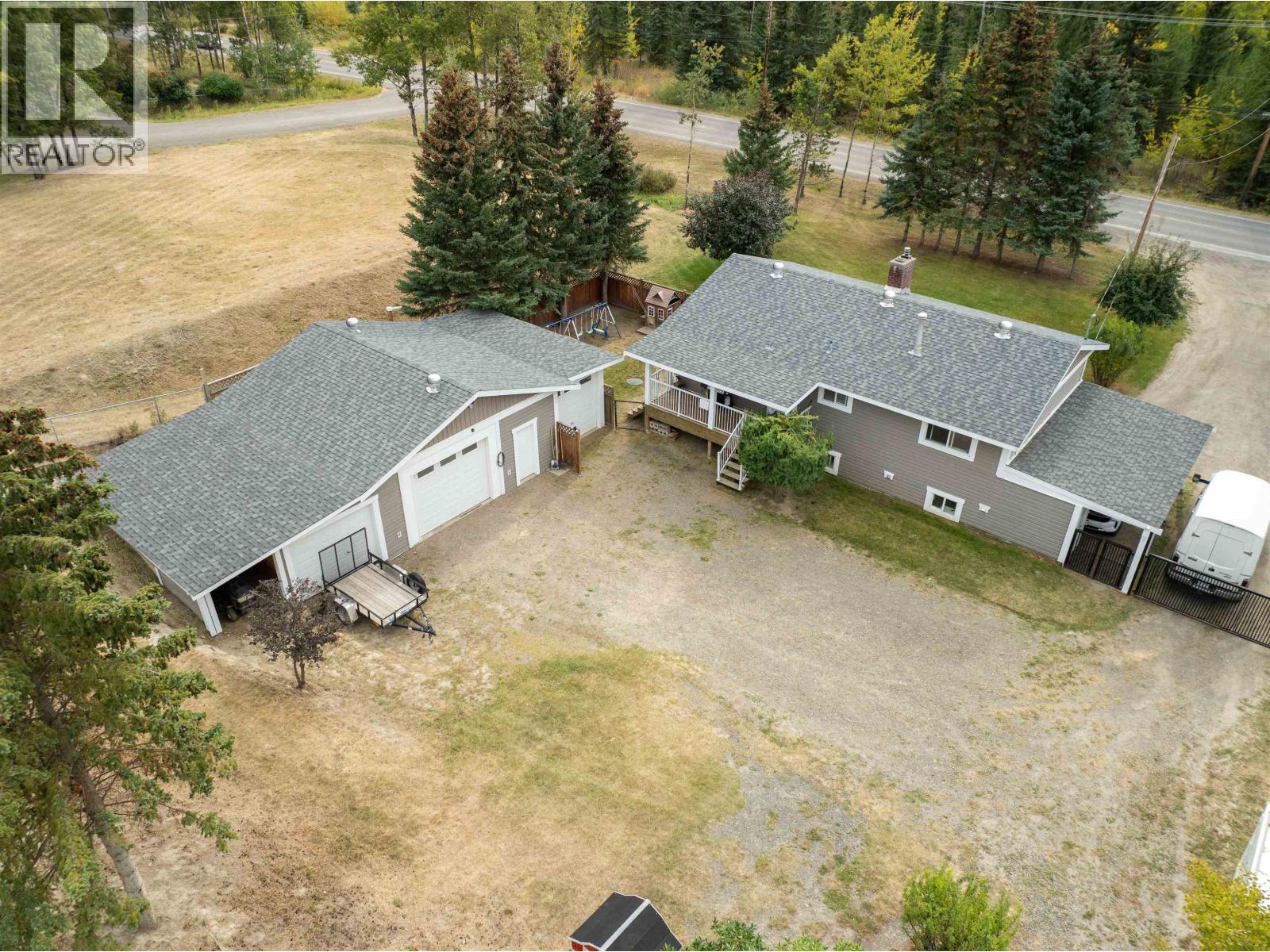 5665 HORSE LAKE ROAD - Image 3