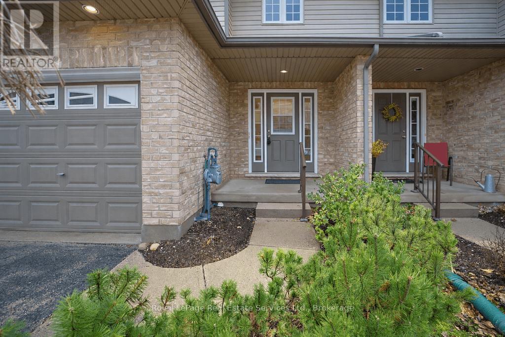 #11 255 SUMMERFIELD DRIVE - 12
