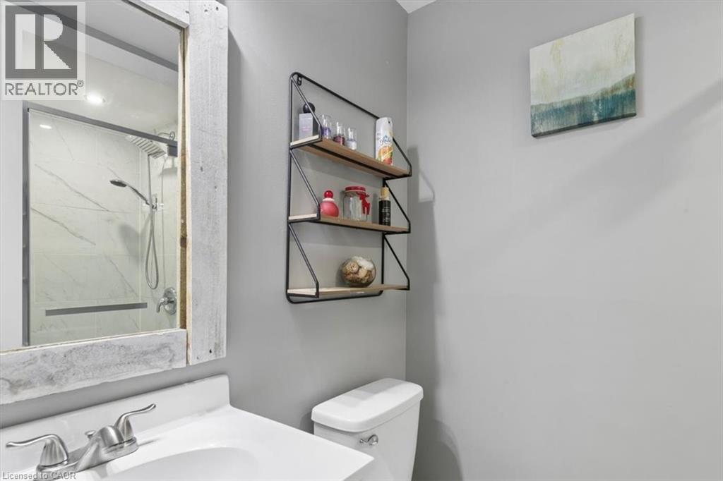 #3 481 BEECHWOOD Drive - 26