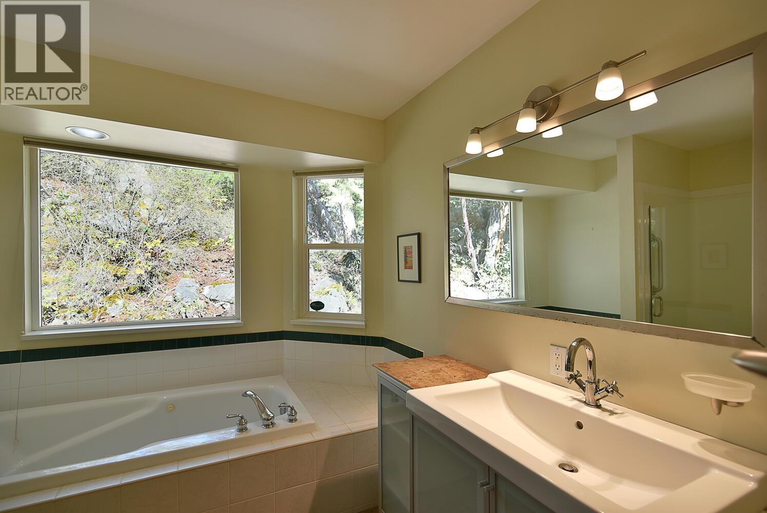 10741 WOOD BAY HEIGHTS ROAD, Halfmoon Bay
