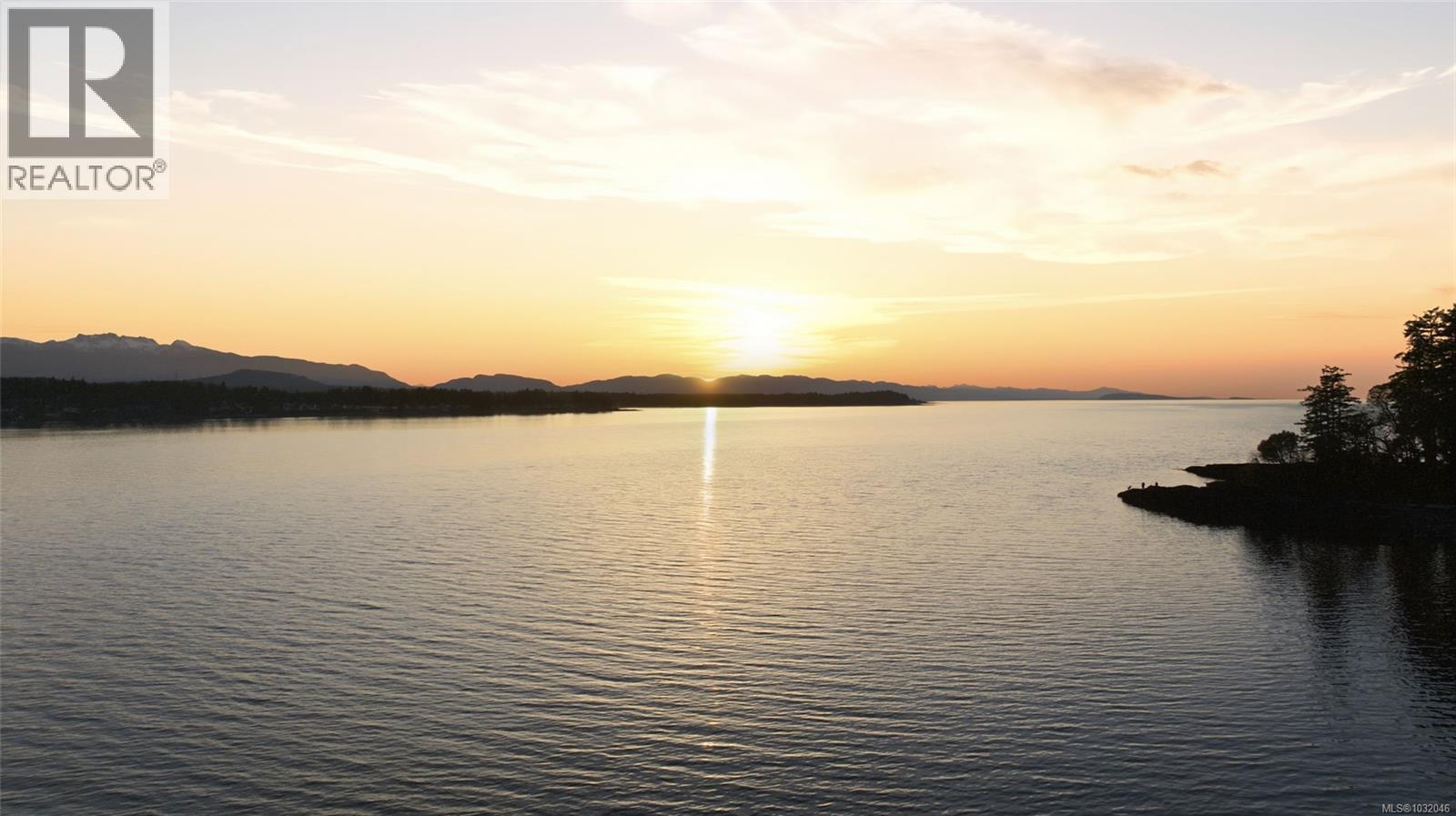 1381 MARINA WAY - 10