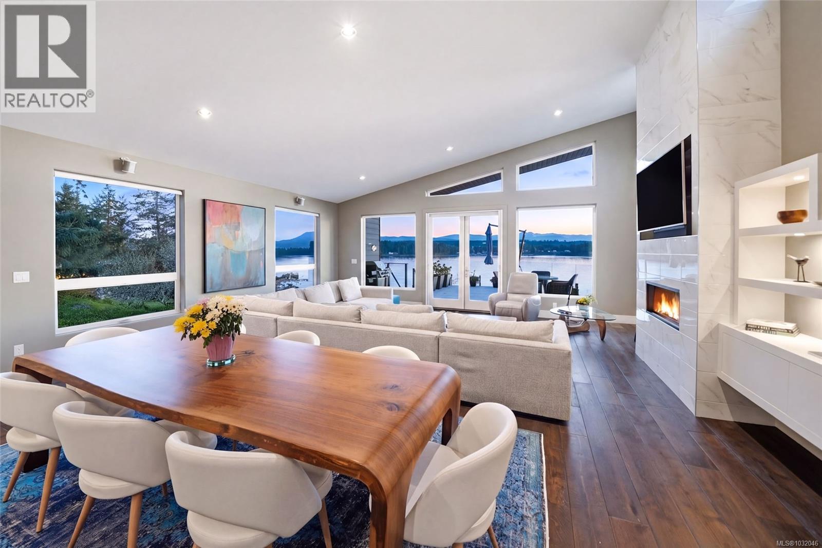 1381 MARINA WAY - 14