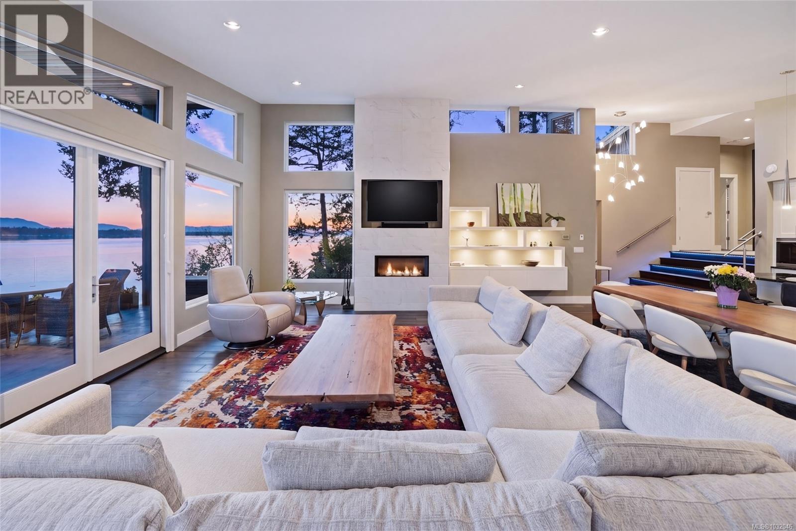 1381 MARINA WAY - Image 2