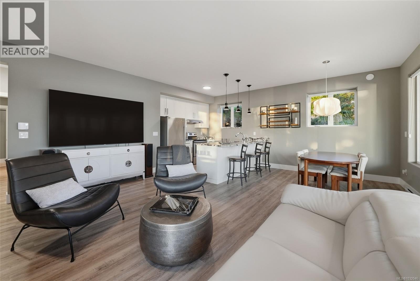 1381 MARINA WAY - 33