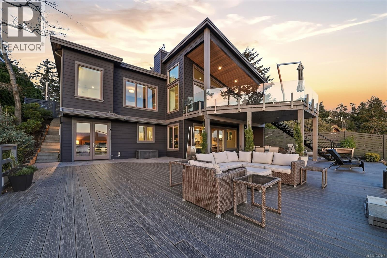 1381 MARINA WAY - 37