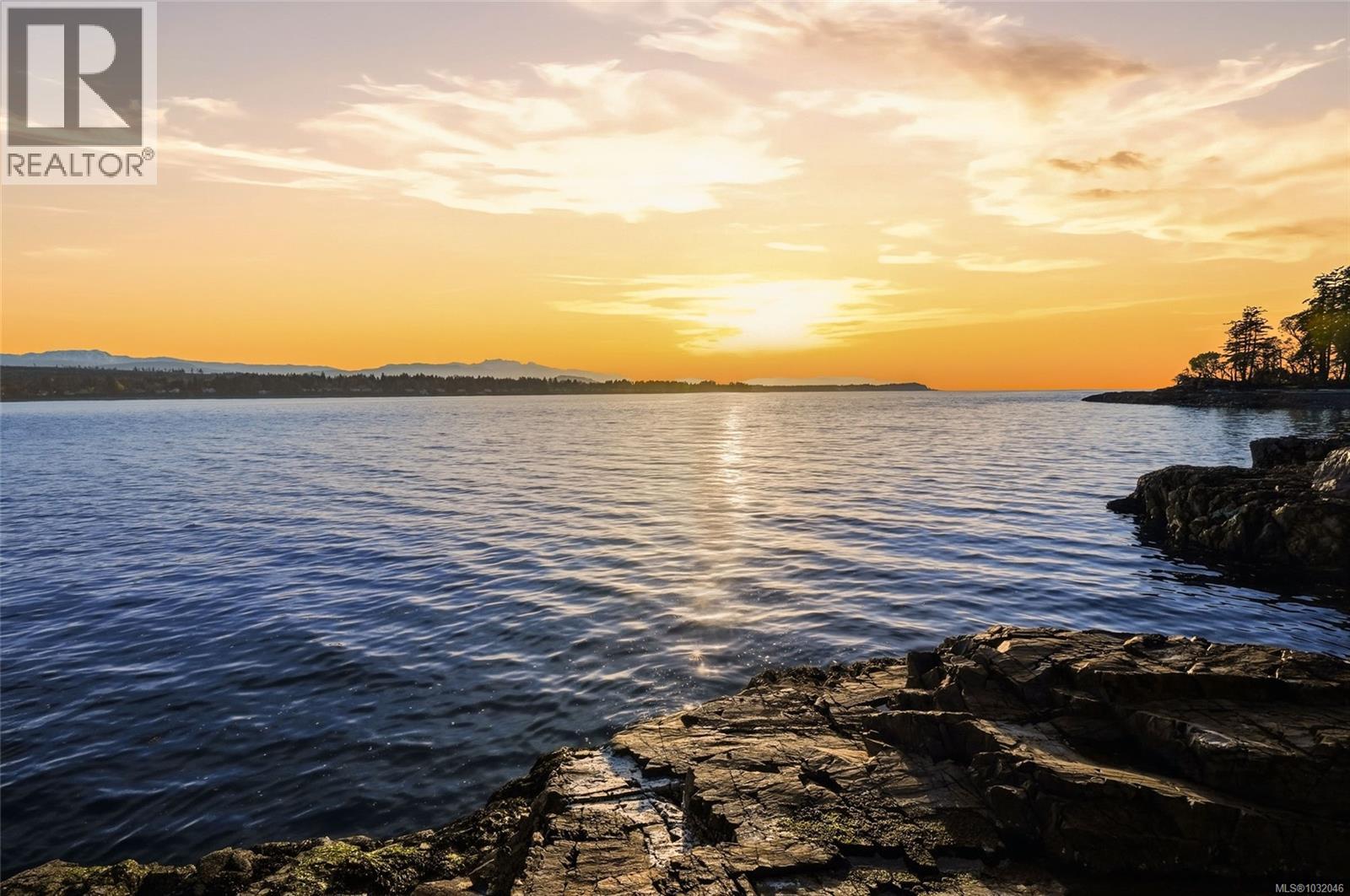 1381 MARINA WAY - 39