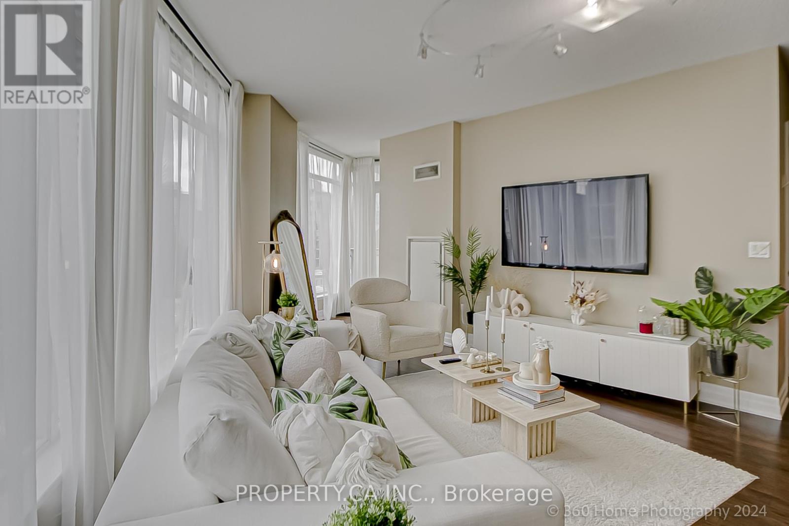 #702 8 SCOLLARD STREET - 14
