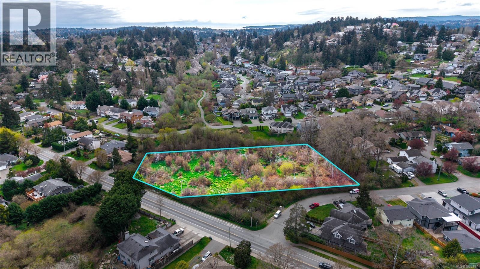 4104 Interurban Rd, Saanich