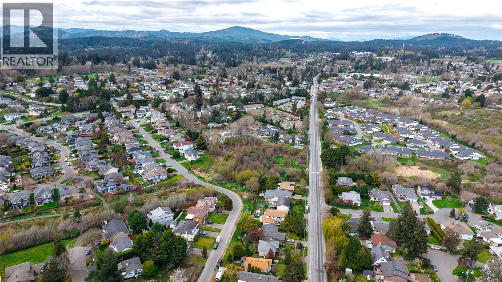 4104 Interurban Rd, Saanich