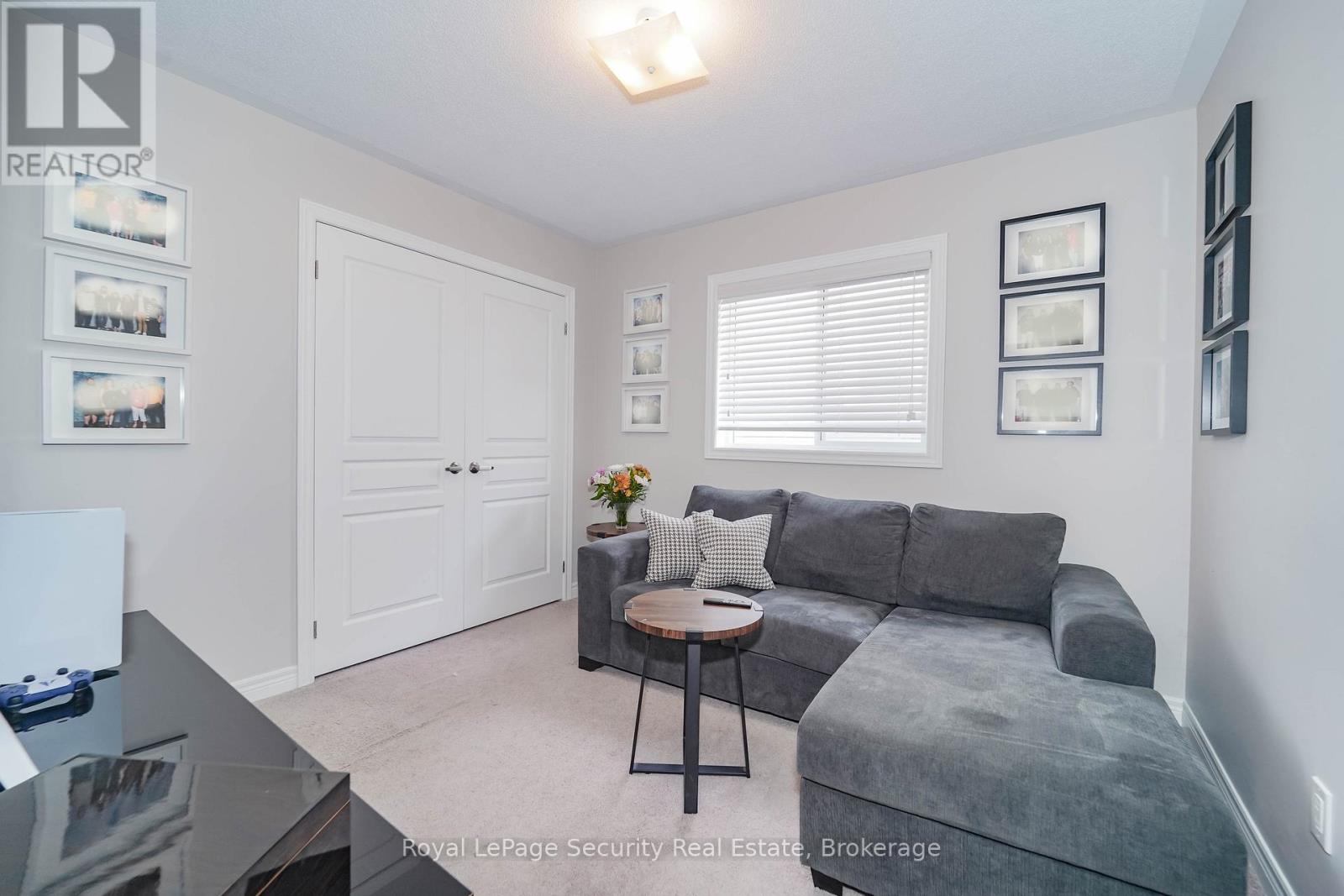 77 PIERCE PLACE — photo 31