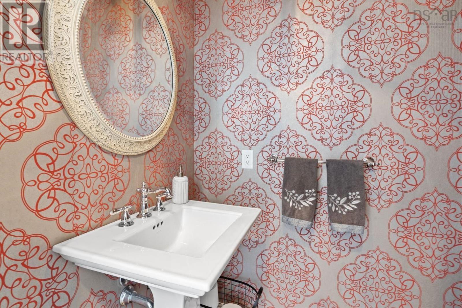 Property 20 of 51 of 206 Ravines Drive