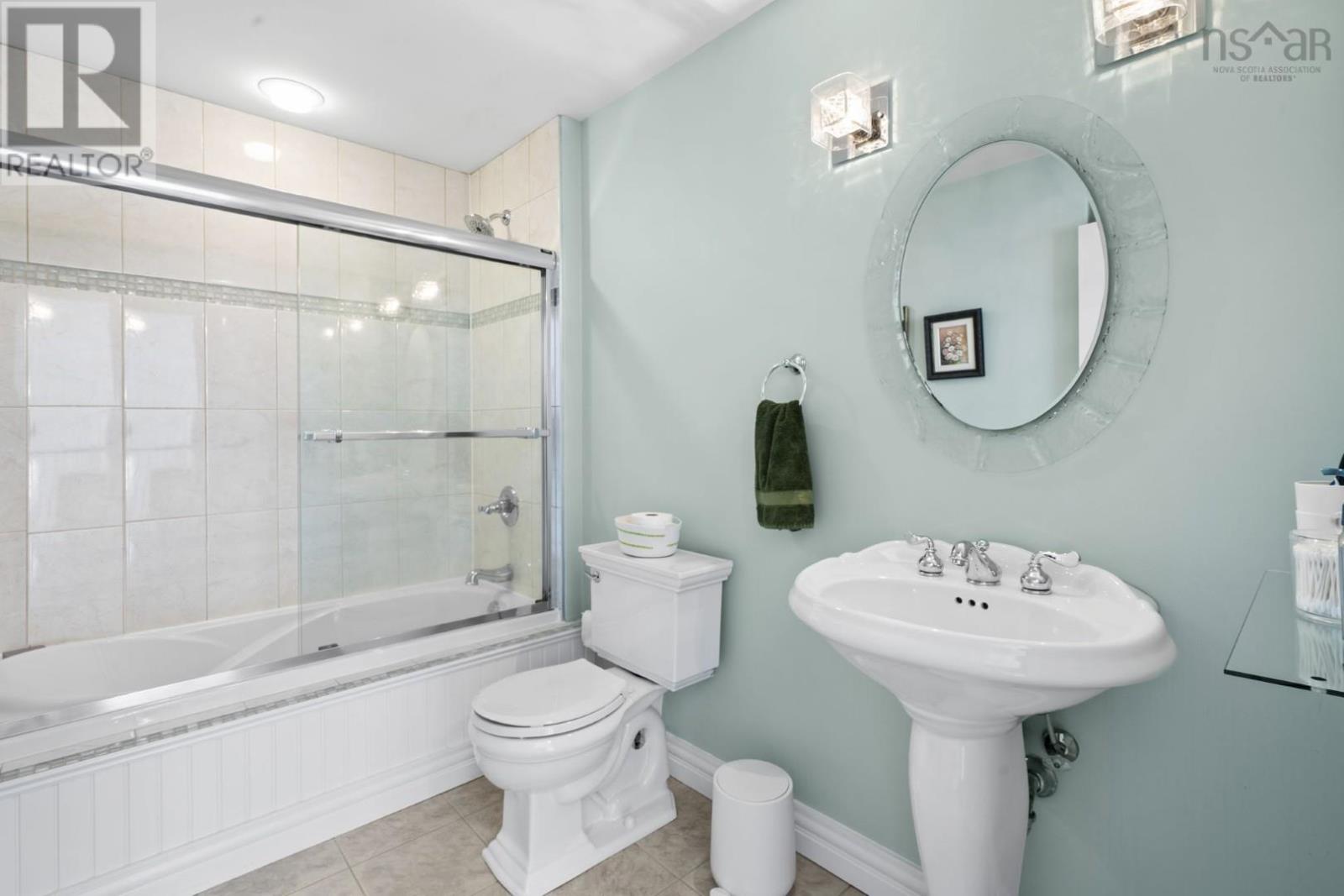 Property 25 of 51 of 206 Ravines Drive