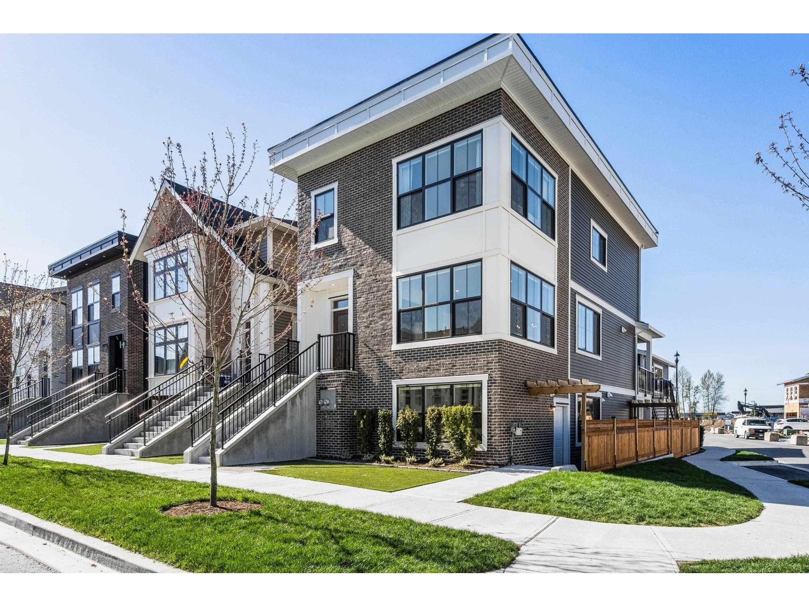 7103 COPPERWOOD STREET, Chilliwack Proper South