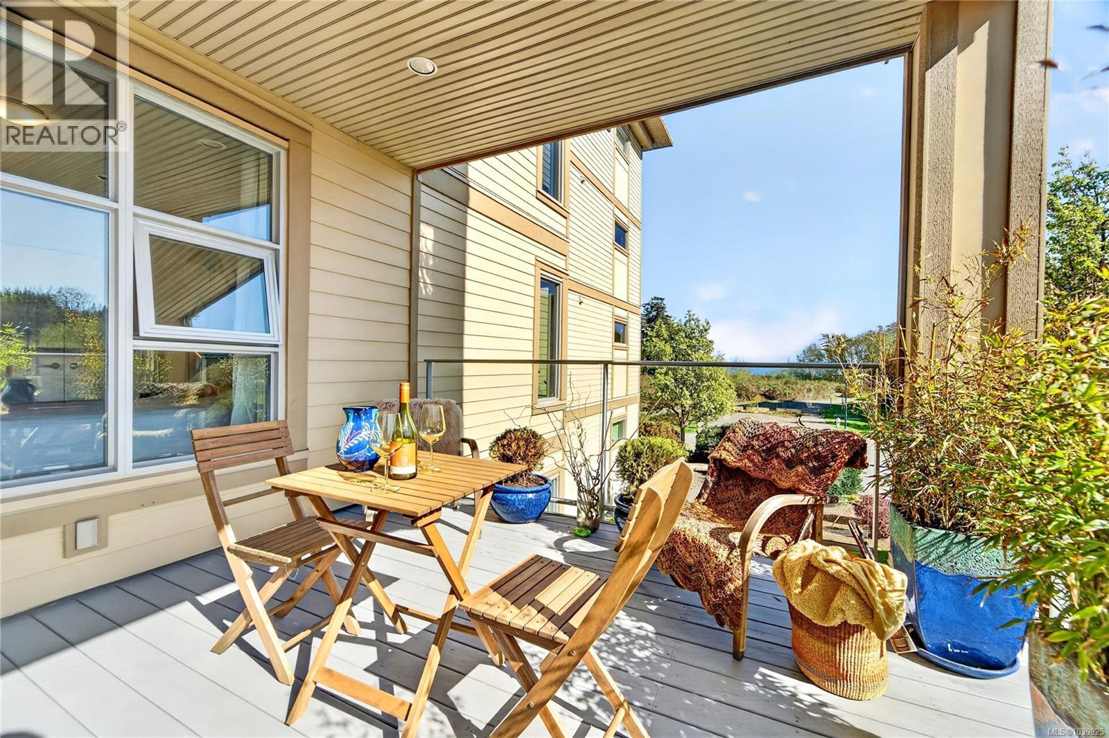 #204 3223 SELLECK WAY - 12