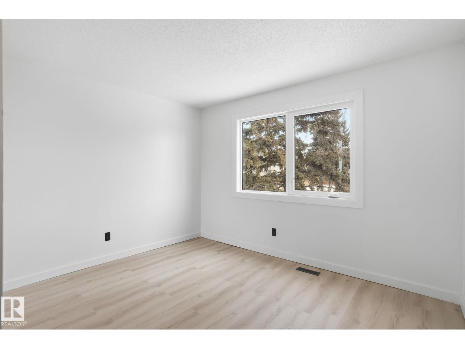 #260 3307 116A AV NW, Edmonton