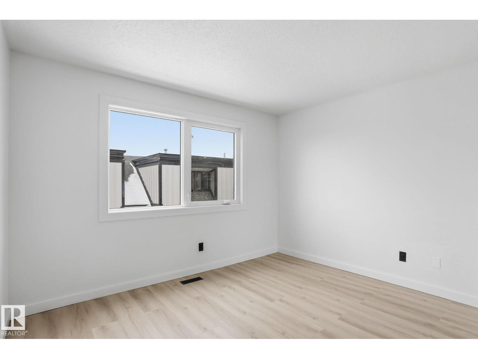 #260 3307 116A AV NW, Edmonton