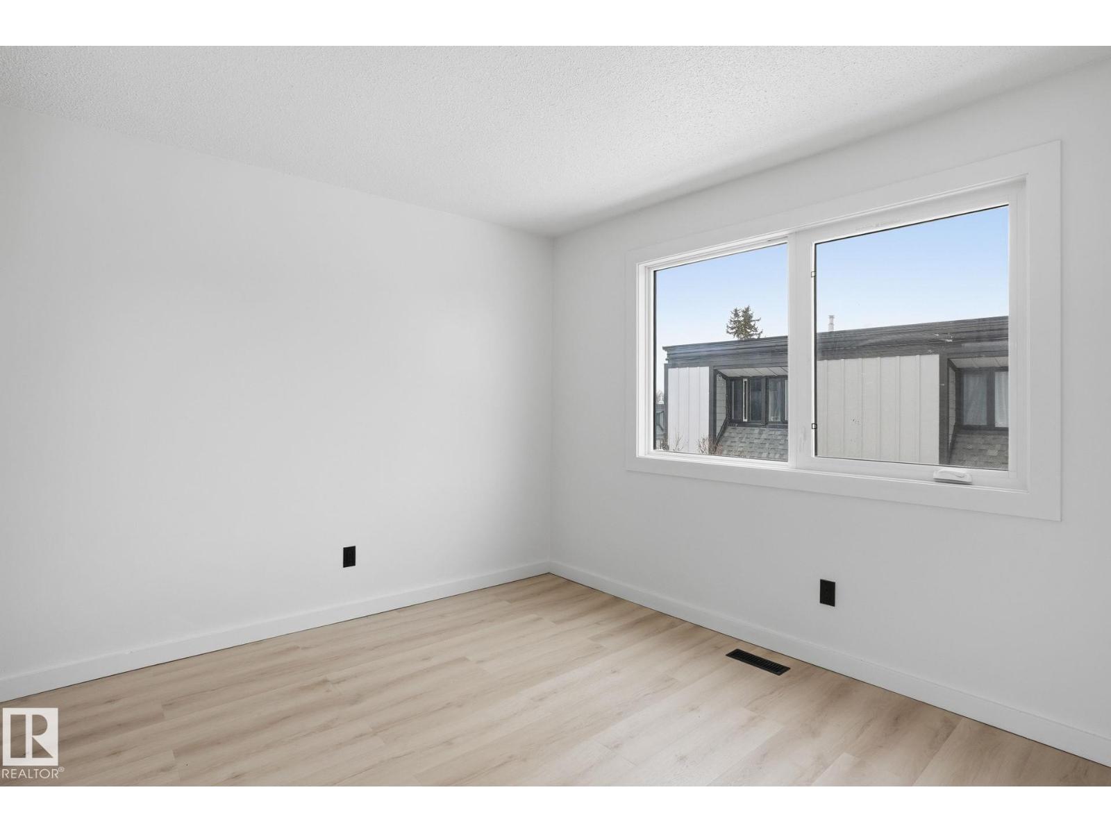 #260 3307 116A AV NW, Edmonton