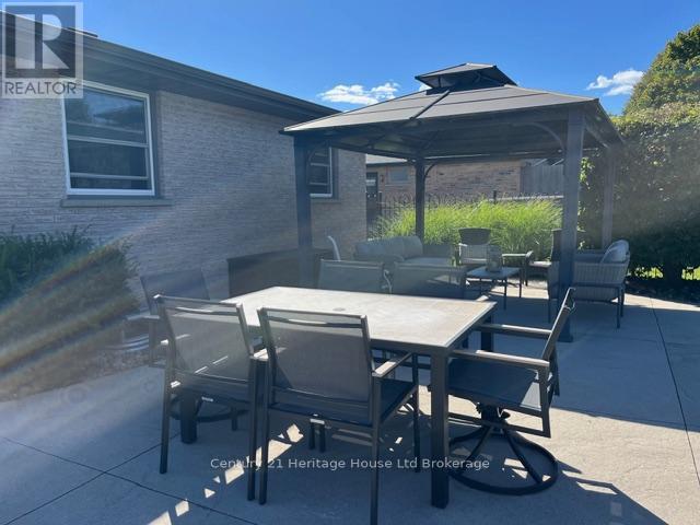 concrete patio area
