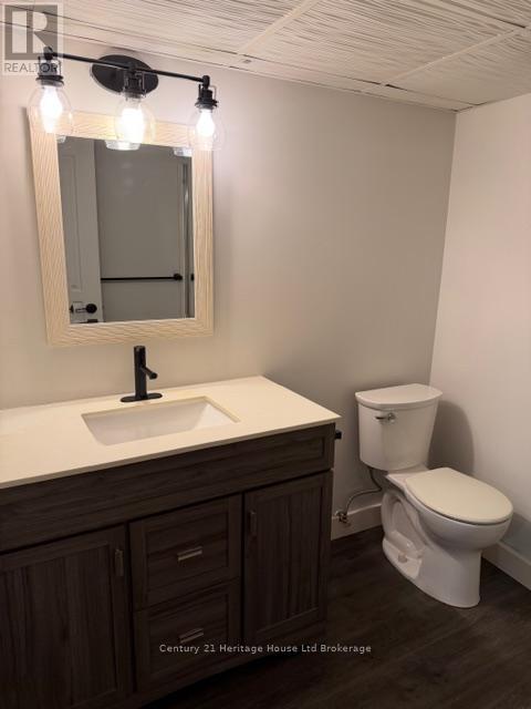 3 pcs bath lower level