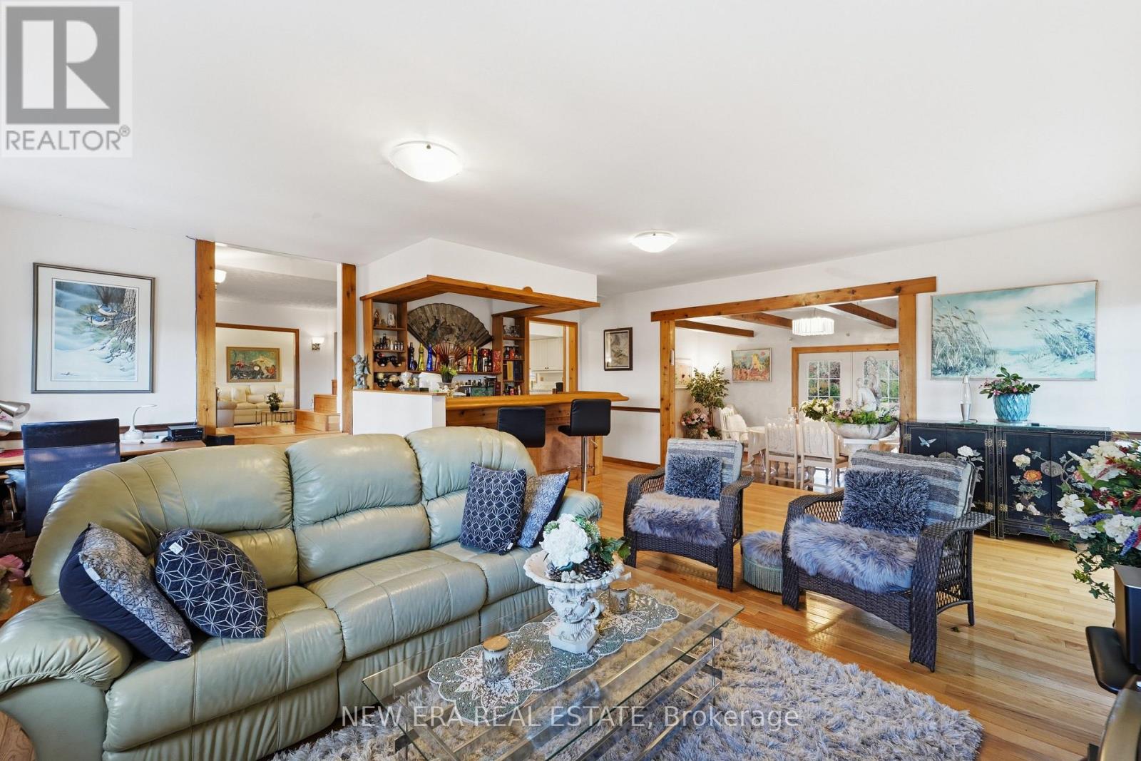 645 HATTON AVENUE - 20