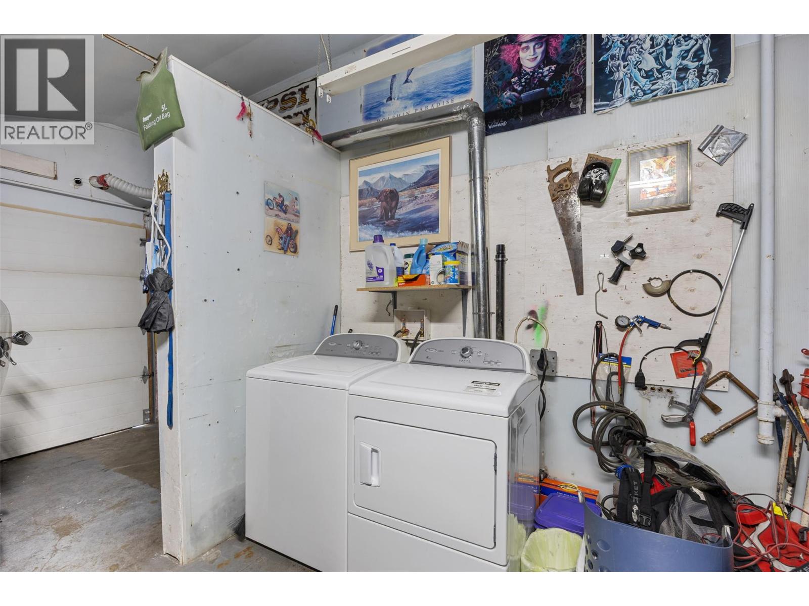 2287 GRANITE AVENUE - 23