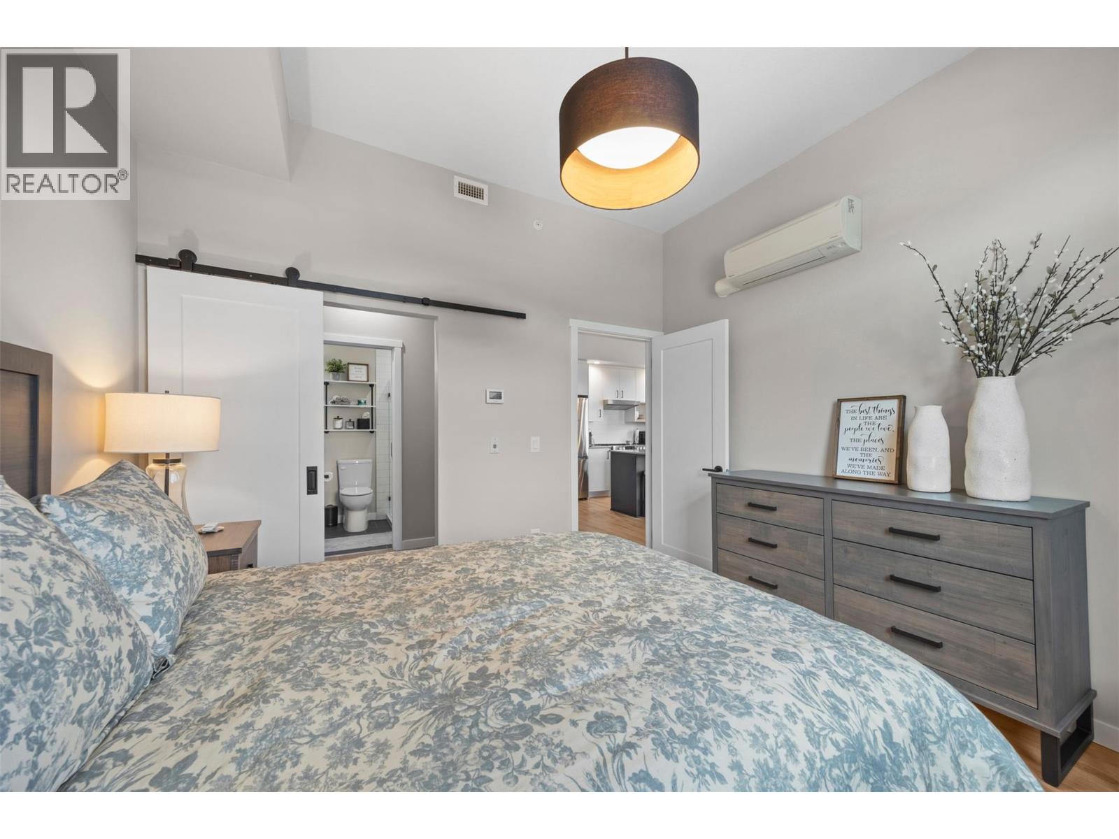#610 660 Cawston Avenue - 12