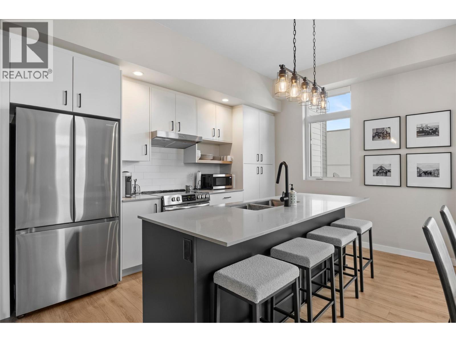 #610 660 Cawston Avenue - 5