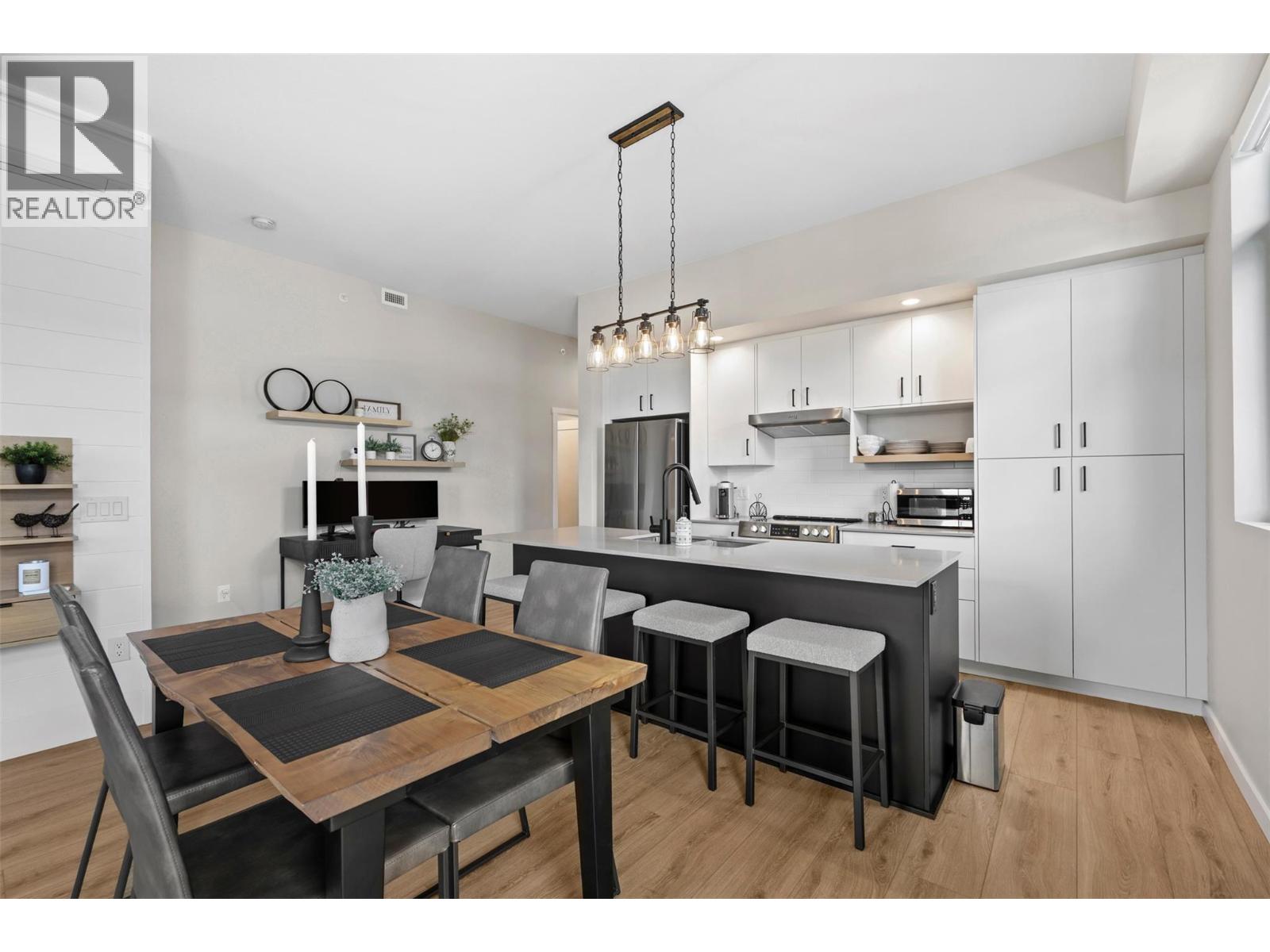 #610 660 Cawston Avenue - 6