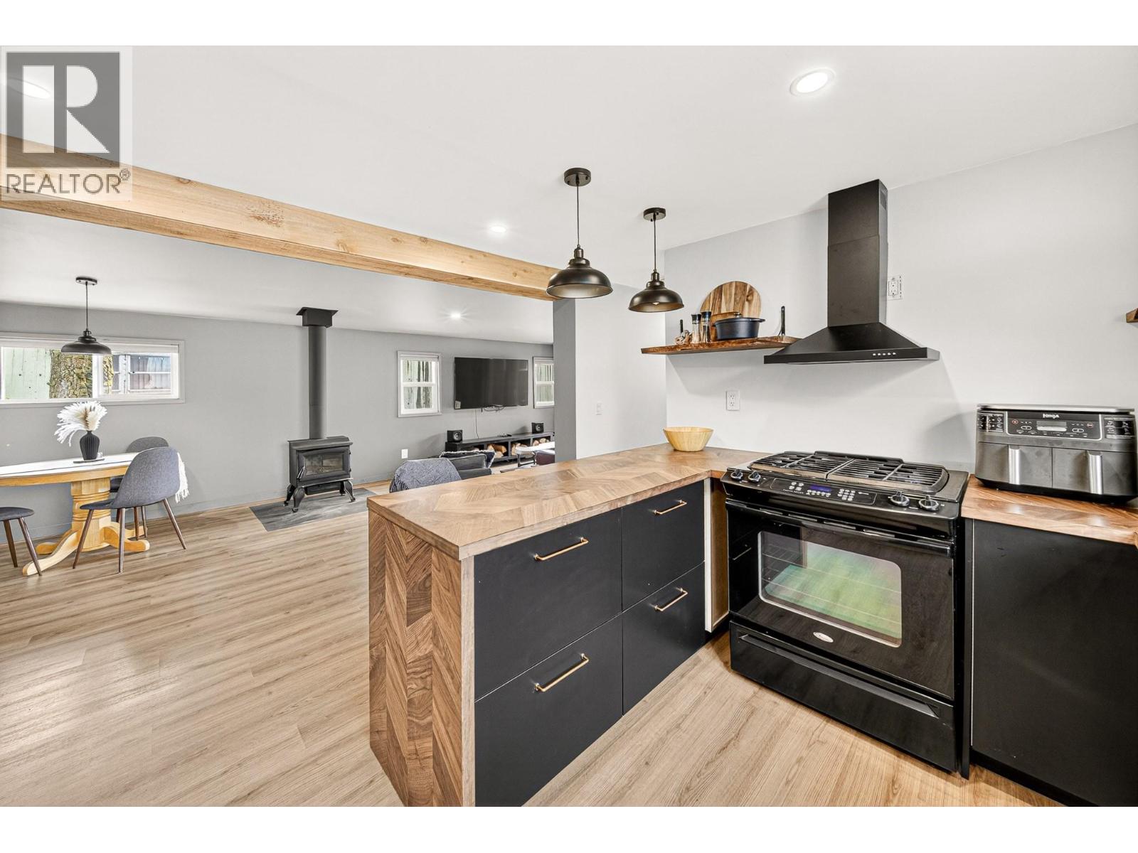 #F6 60 COKATO ROAD - 46