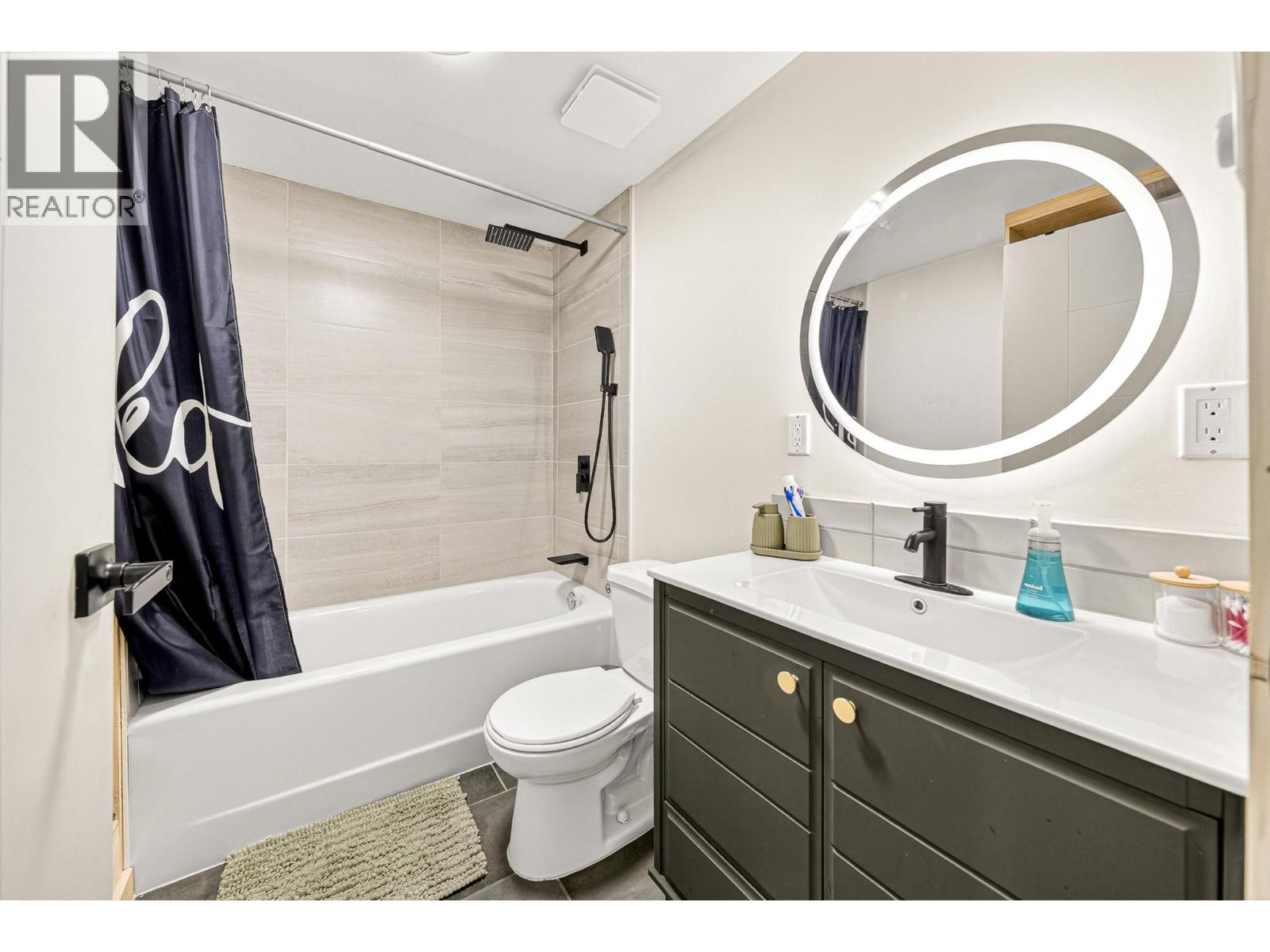 #F6 60 COKATO ROAD - 52