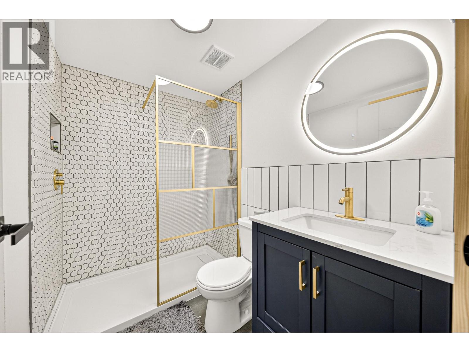 #F6 60 COKATO ROAD - 56