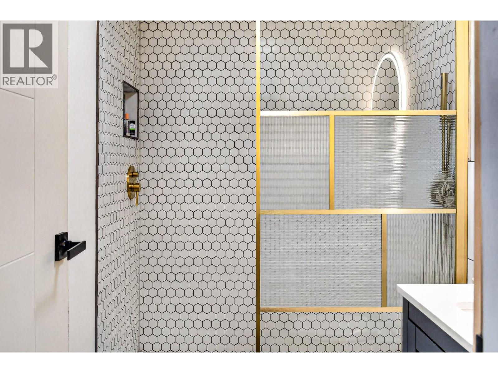 #F6 60 COKATO ROAD - 67