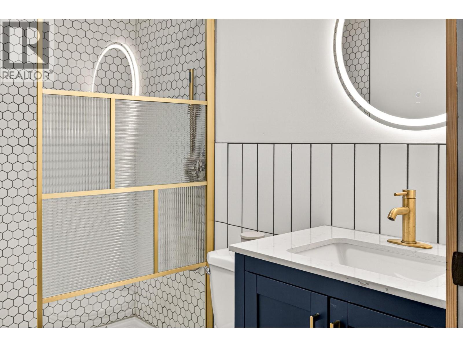 #F6 60 COKATO ROAD - 68