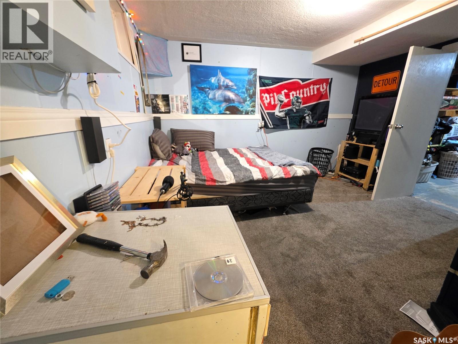 520 Dennis STREET — photo 26