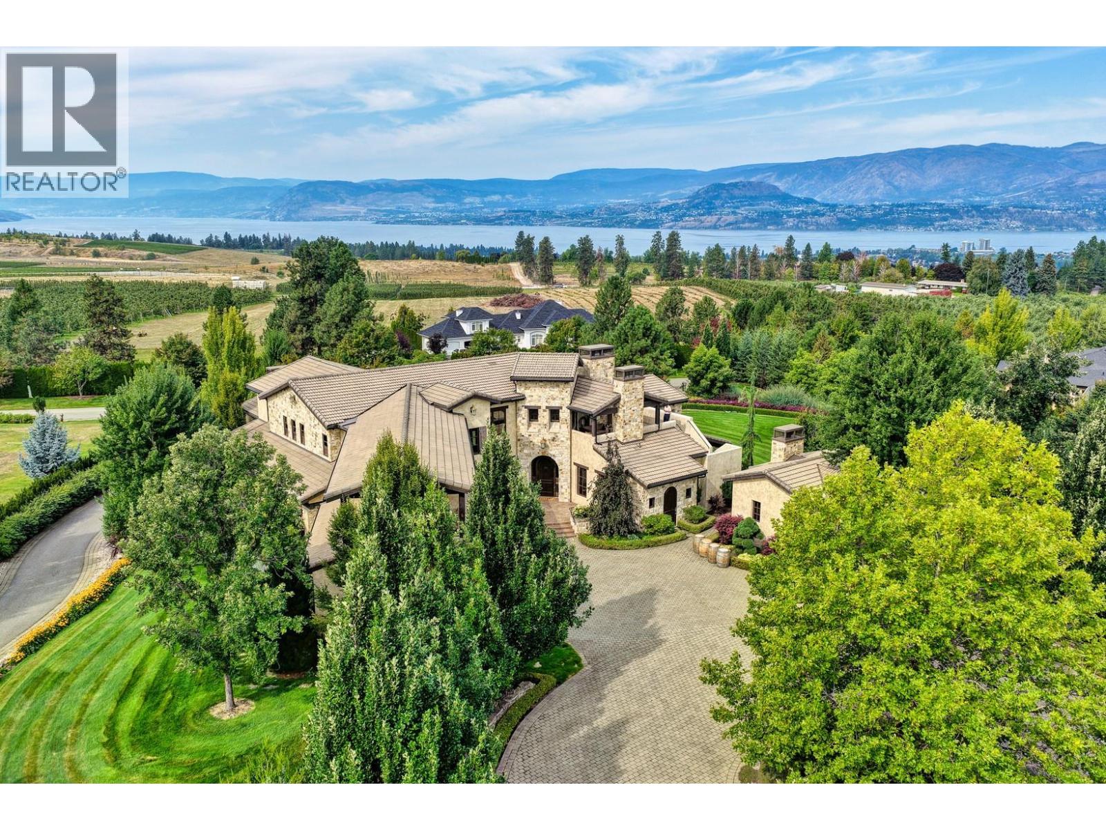 4303 Takla Road, Kelowna