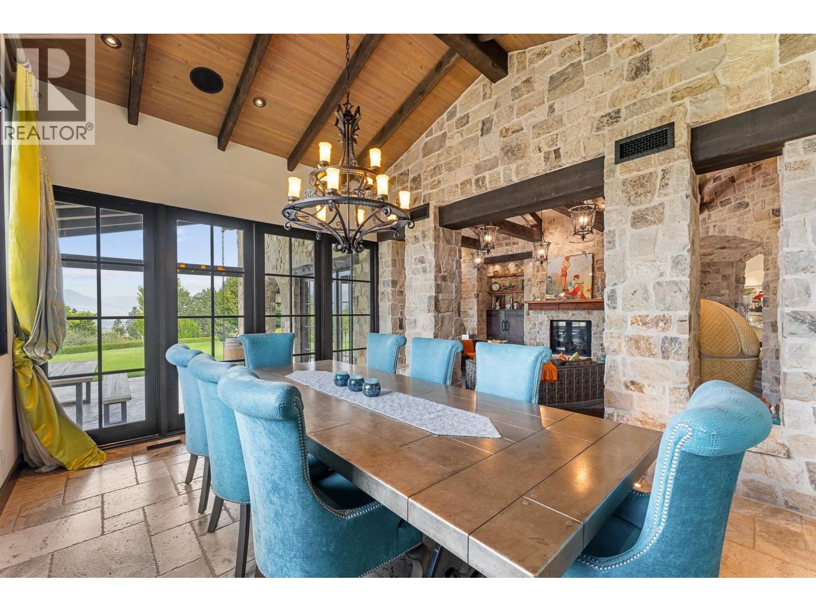 4303 Takla Road, Kelowna