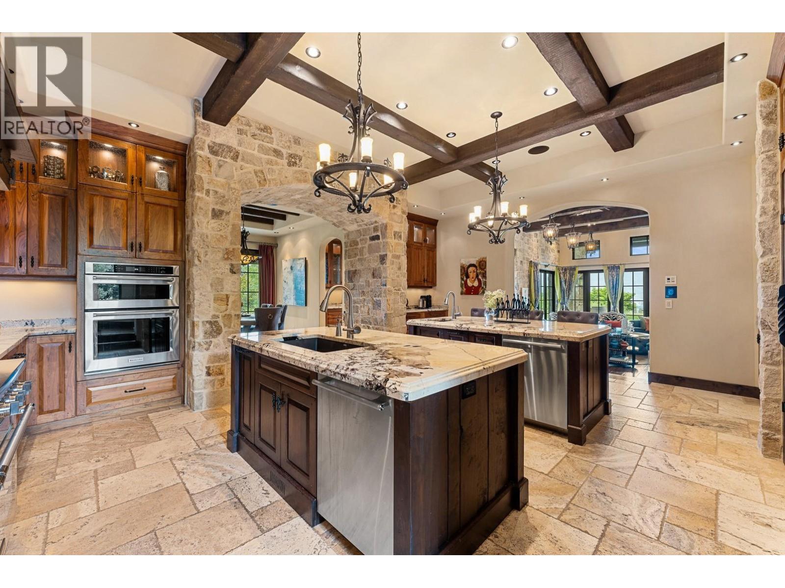 4303 Takla Road, Kelowna