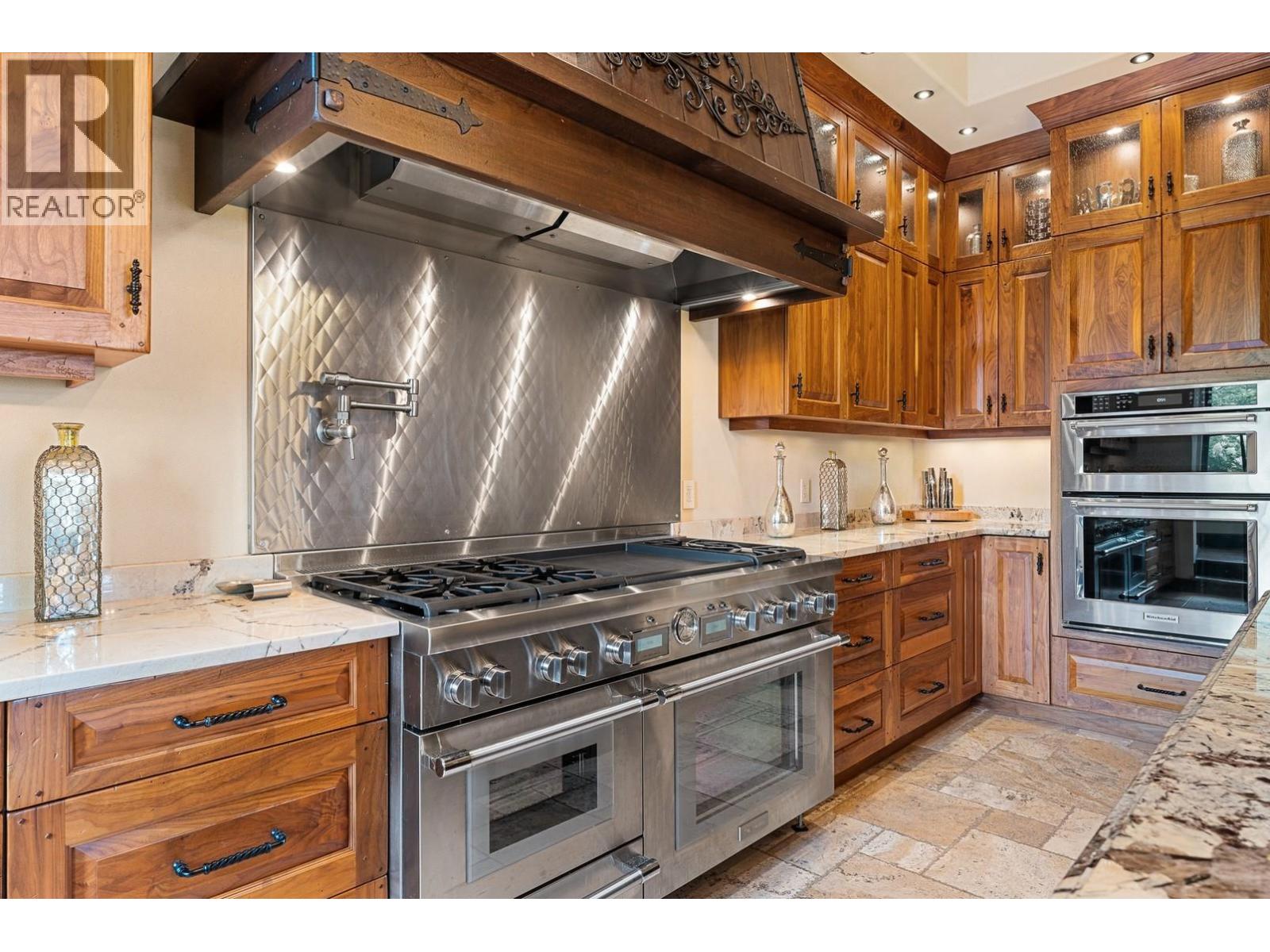 4303 Takla Road, Kelowna