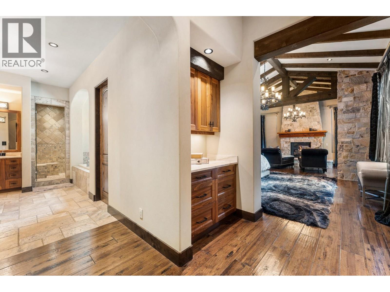 4303 Takla Road, Kelowna