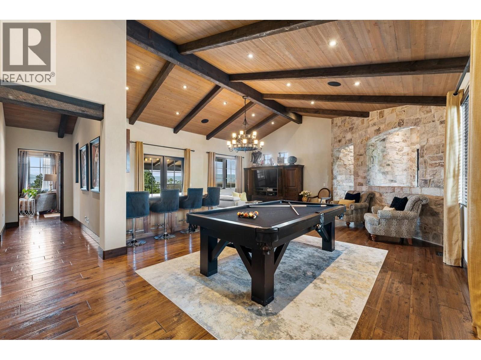 4303 Takla Road, Kelowna