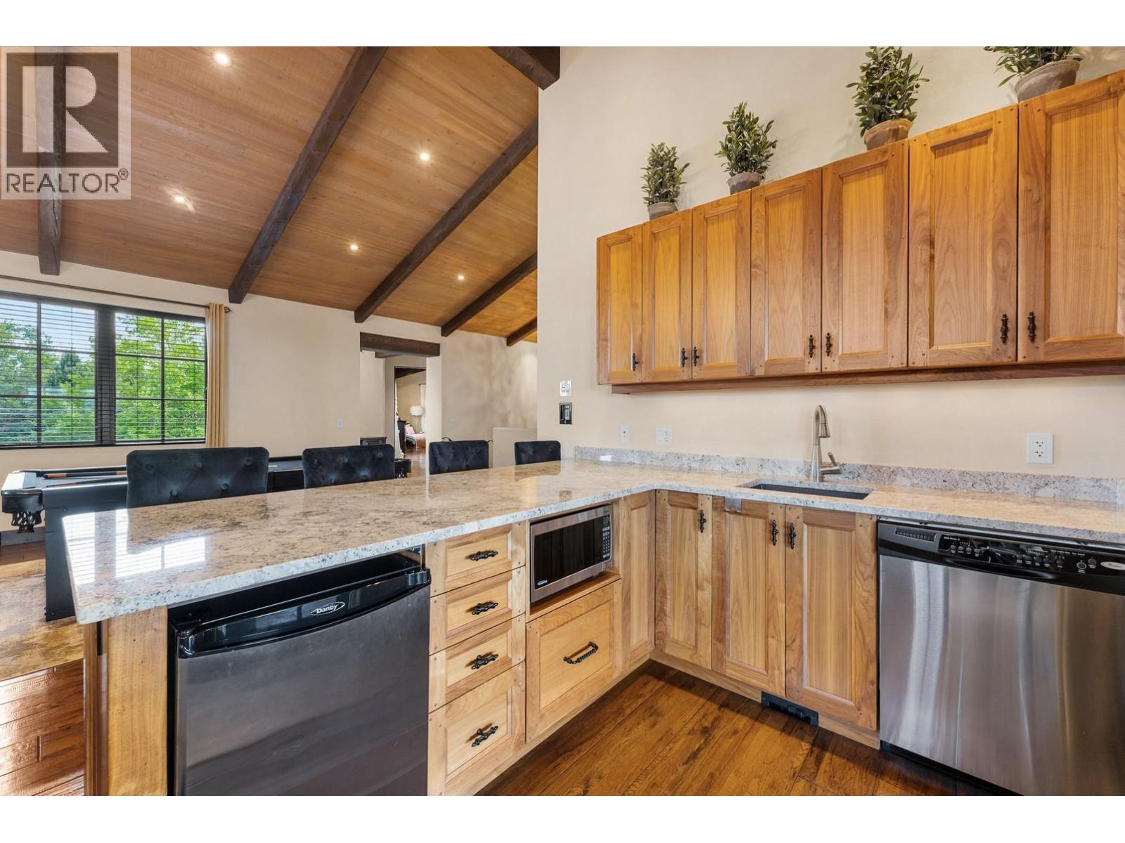 4303 Takla Road, Kelowna