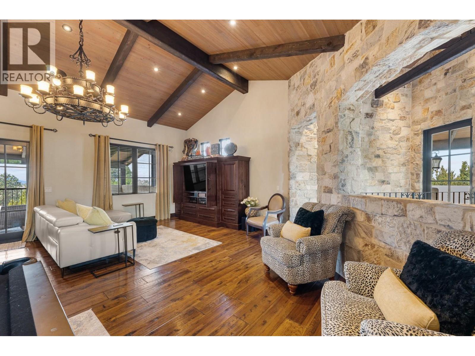 4303 Takla Road, Kelowna